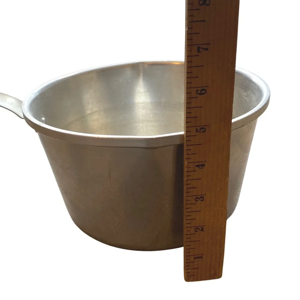 Vintage Wear-Ever Aluminum Sauce Pan No 3013 Riveted Handle‎ Pour Spout Made USA